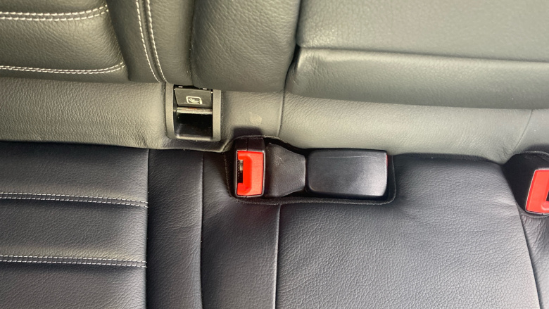 Mercedes-Benz C-Class C300d AMG Line Edition Premium 4dr 9G-Tronic Diesel Saloon